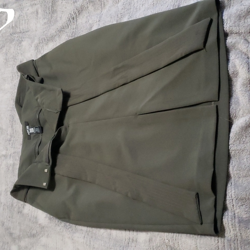 Never worn business skirt